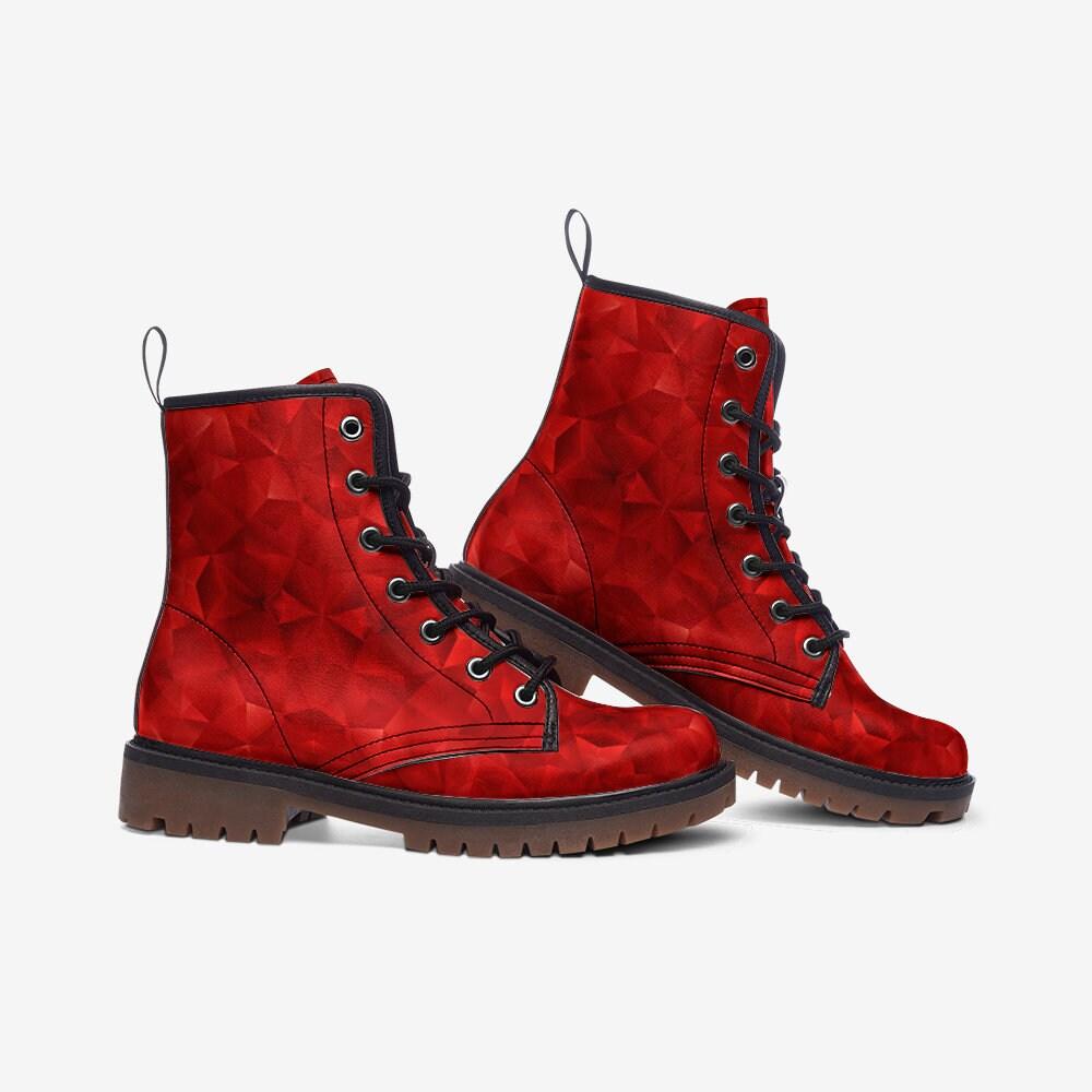 Combat boots red on sale laces